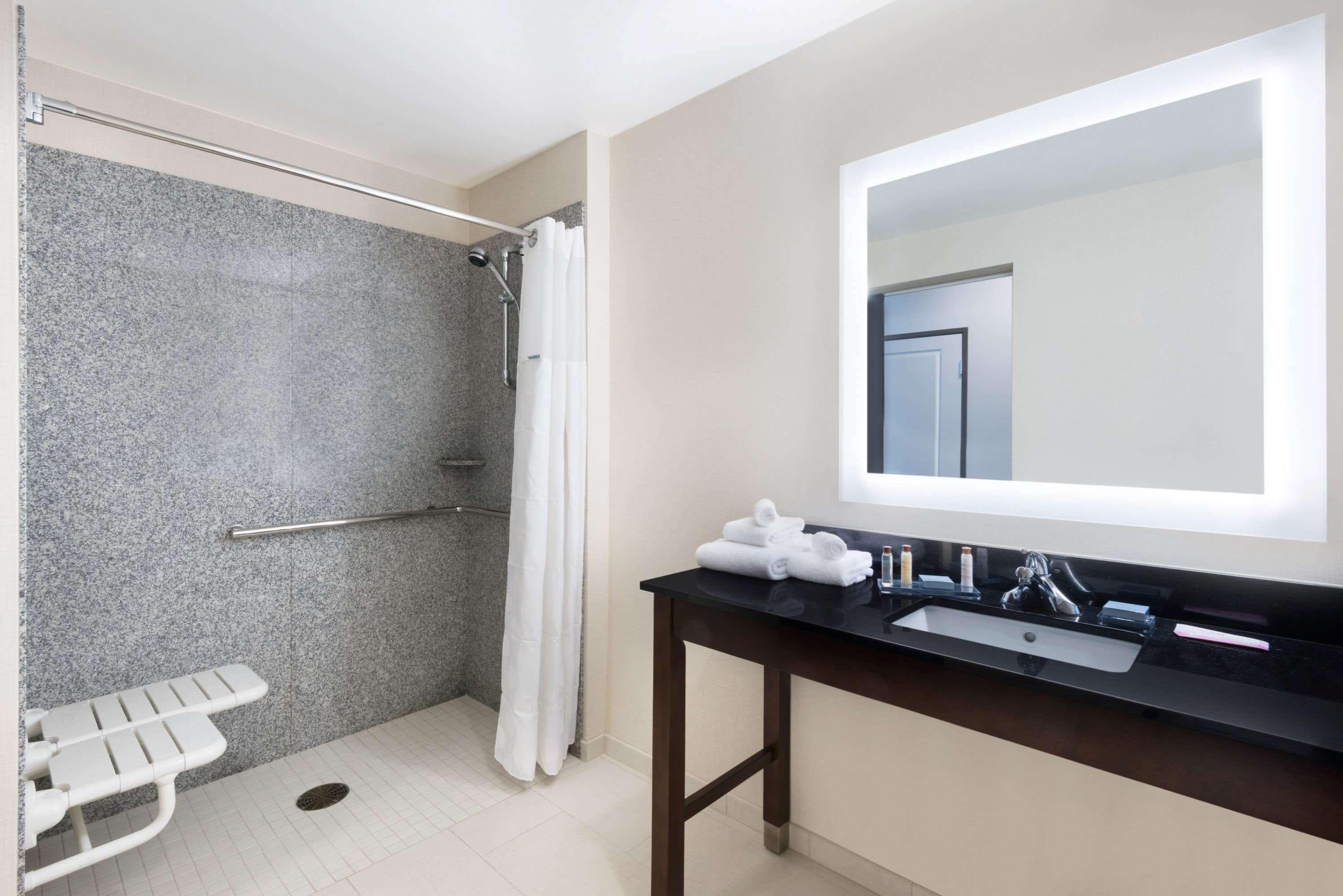 Wingate By Wyndham Sidney Hotel Exterior foto